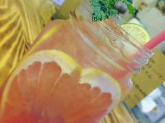 -84那年咖啡馆(李沧万达店)