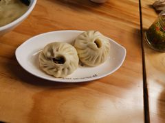-凤起龙游老面包子(凯德晶品店)