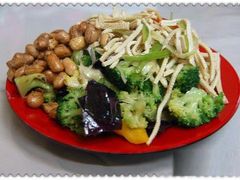 凉拼-布衣草棚风格餐厅