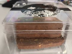 -东航食品投资公司集中采购中心