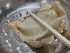 -黄阿姨锅贴大王(万航渡路店)