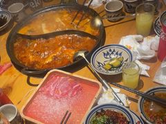 -旧街市鲜货老火锅(大光路店)