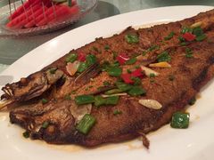 -亢龙太子酒轩(东湖店)