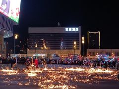 -万达广场(龙湖店)