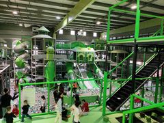 -C7城市运动空间·蹦床·健身·团建