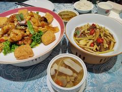 -北塘海鲜·天津菜·鲅鱼水饺是一绝(大光明桥旗舰店)