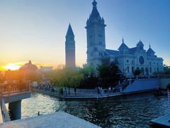 -东港音乐喷泉广场