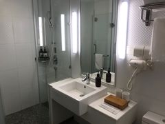 -全季酒店(上海火车站天目西路店)