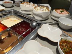 -海底捞火锅(珠影星光城夜宵主题店)