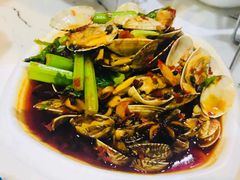 -凤凰路何眼镜香辣蟹(花果园店)