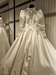 -第一夫人婚纱摄影(南京店)