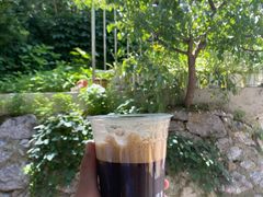红花油冰美式-舊新事咖啡NOTHING NEW COFFEE