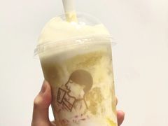 -喜茶(上海打浦桥日月光gelato lab+店)