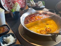 -湊湊火锅·茶憩(南京东路悦荟店)