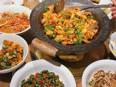 -聚鑫朋酸菜肥肠(九龙仓店)