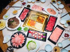 -巴渝瓦肆重庆鲜火锅(宝龙环湖店)