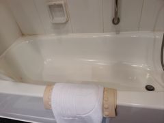 -北京保利大厦酒店(东四十条地铁站店)