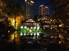 -梅龙镇广场