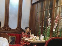 -秘密旅行Bonjour(黑金冠 江南西店)
