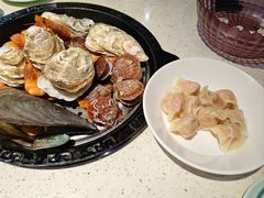 -巧克力渔家.小船海鲜胶东菜(万平口店)