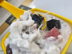 -于春正宗椰奶清补凉炒冰