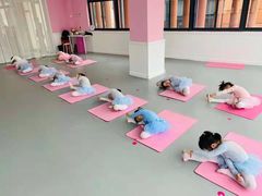 -芳菲舞蹈(杨莲路店)