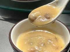 -大树下饭店(春晓镇慈岙社区卫生服务站南)