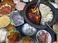 -重庆故事姊妹老火锅(财经学院店)