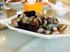 -沈家门海鲜夜排档38号(滨港路店)