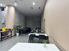 -雅宜酒店(广州黄埔大沙东地铁站店)