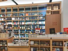 -上海书城(福州路店)