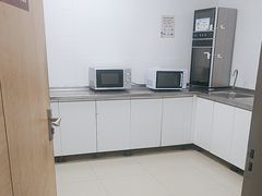 -上海市普陀区中心医院