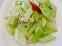 凉瓜炒百合-怡园饭店-餐厅(四望亭店)