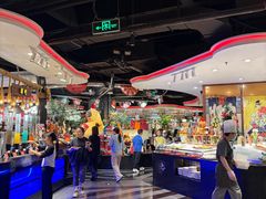 -四海一家自助餐(益田假日广场店)