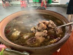 -威邵鸡煲(西华路总店)