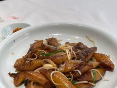 韭菜芽菜炒猪肠粉-花城苑广府菜(海心沙店)