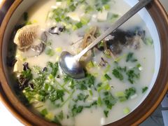 千岛湖招牌鱼头砂锅-姜君·千岛湖鱼头馆(浦东大道店)
