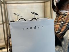 -sandro(港汇恒隆广场店)