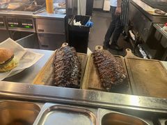 -Ribs & Burgers The Rocks