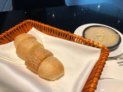芝麻奶油餐前面包-西堤牛排(合肥之心城店)