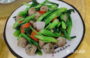 Stir-fried Fish Balls with Chinese Broccoli