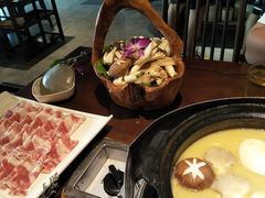 -捞神煲汤火锅(湖滨商业街店)