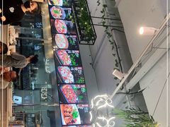 -哇蛙牛功夫面渝都料理(龙阳广场店)