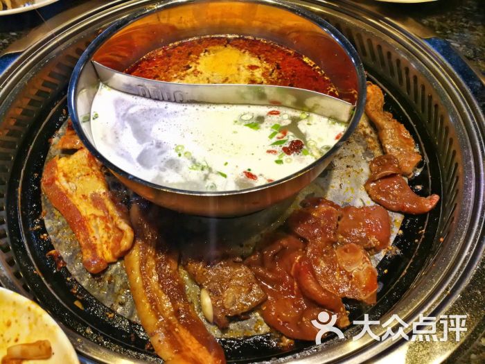 洋葱花烤肉自助图片 - 第1张