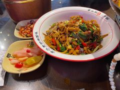 -富正毅三下锅·湘西韵味(天门山索道店)