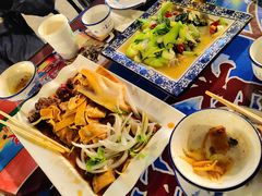 -壹阁胡羊焖饼(特色小吃街店)
