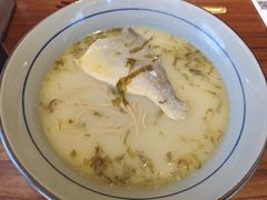 -蟹黄鱼·海派深夜面馆(江湾里店)