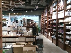-代字行家居 DZH HOME(正弘城店)