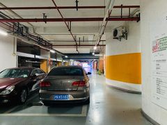 -上海喜玛拉雅酒店-停车场