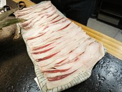 -臻牛烤肉